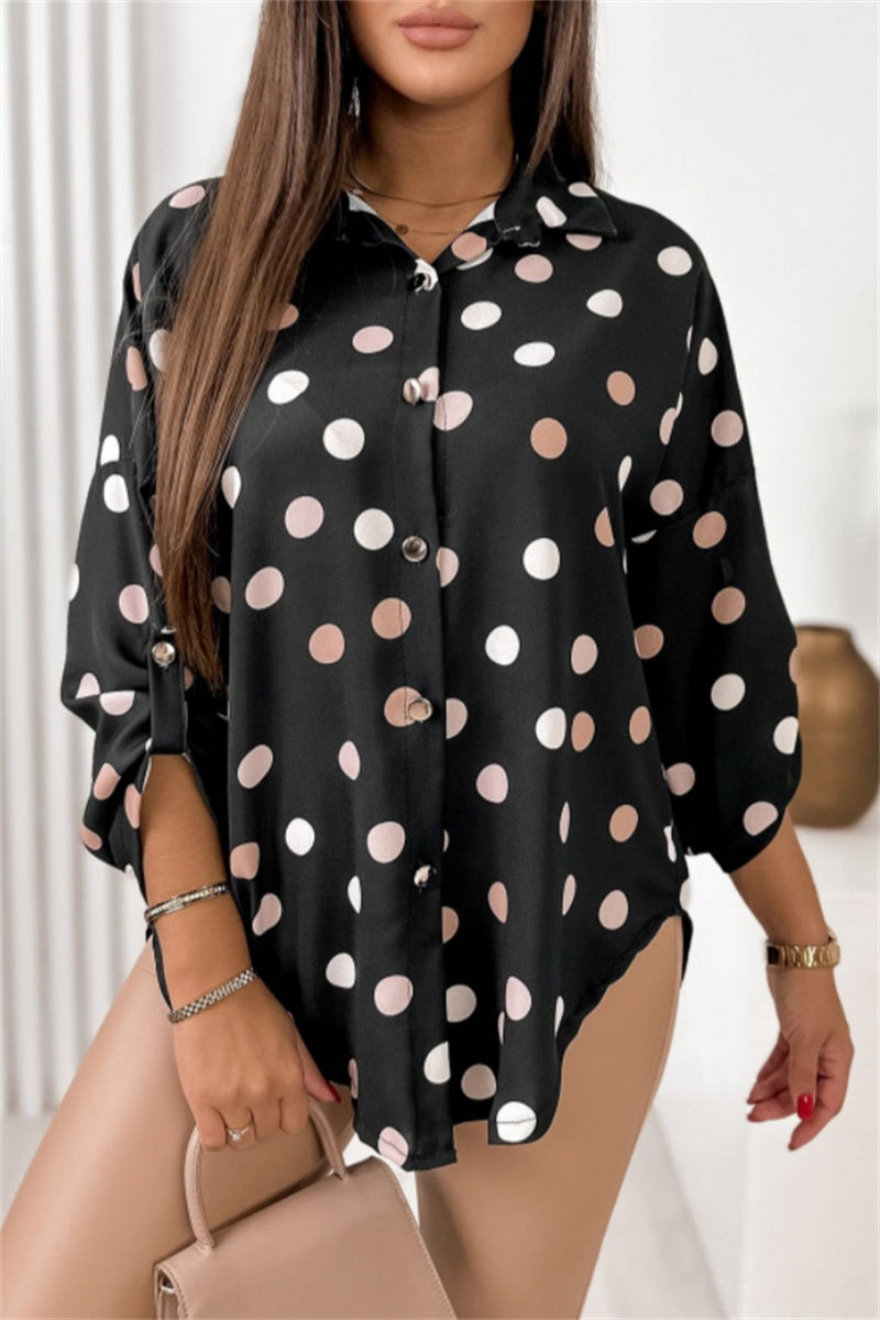 Effortlessly Elegant Top with a Timeless Design