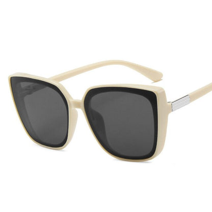 Sophisticated Garment with a Clean Classic Look