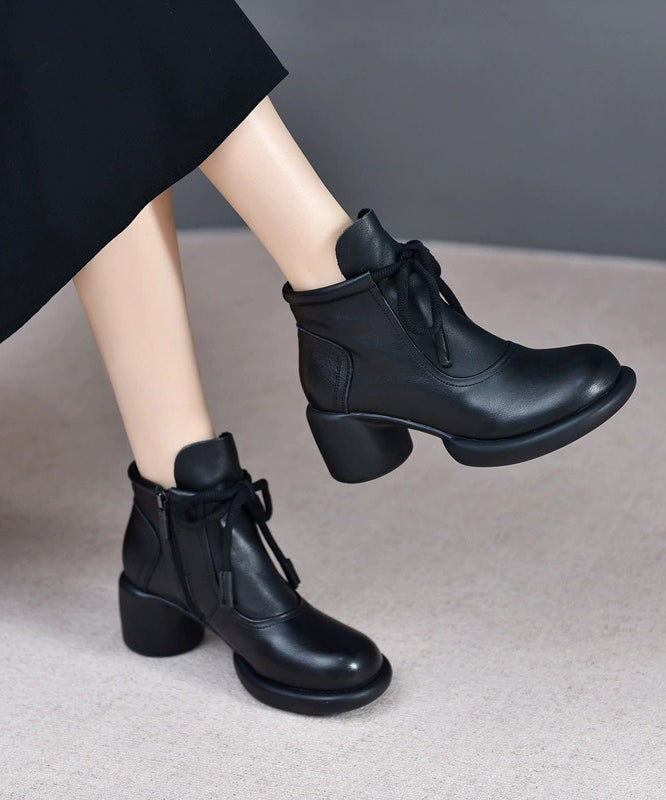 Beautifully Finished Boots in a Timeless Design