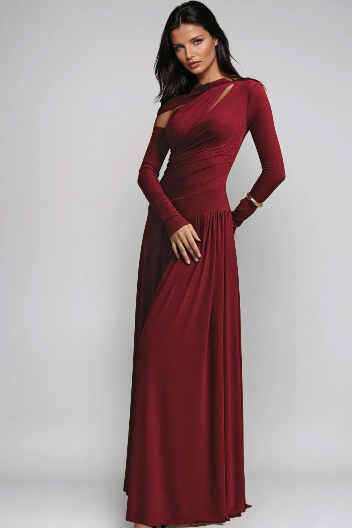 Beautifully Crafted Dress in a Classic Style