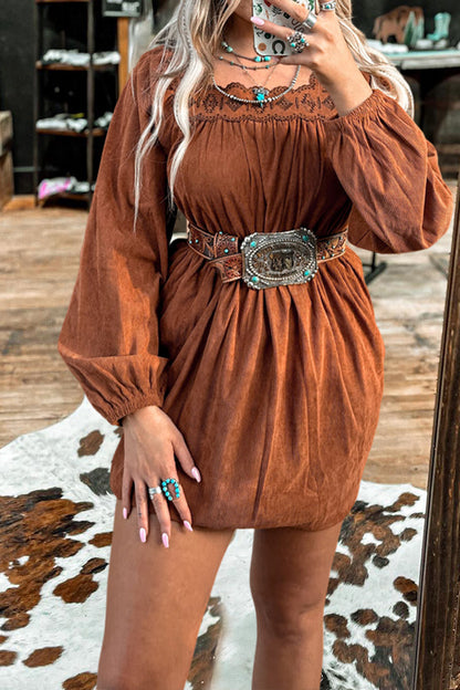 Gracefully Styled Dress for Any Occasion