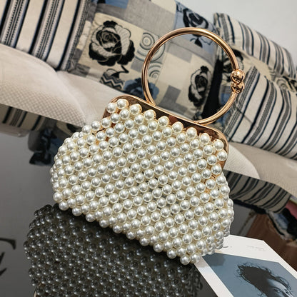 Polished Bag with an Effortless Classic Look
