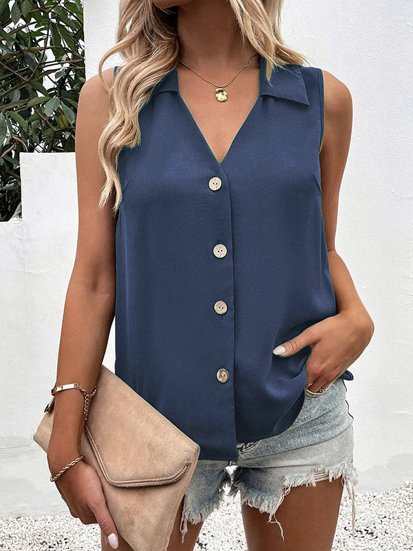 Well Tailored Top with a Graceful Silhouette