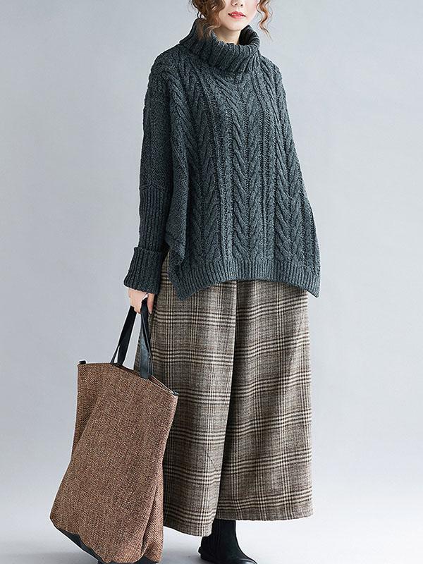 Classic Vintage Sweater with a Flattering Fit