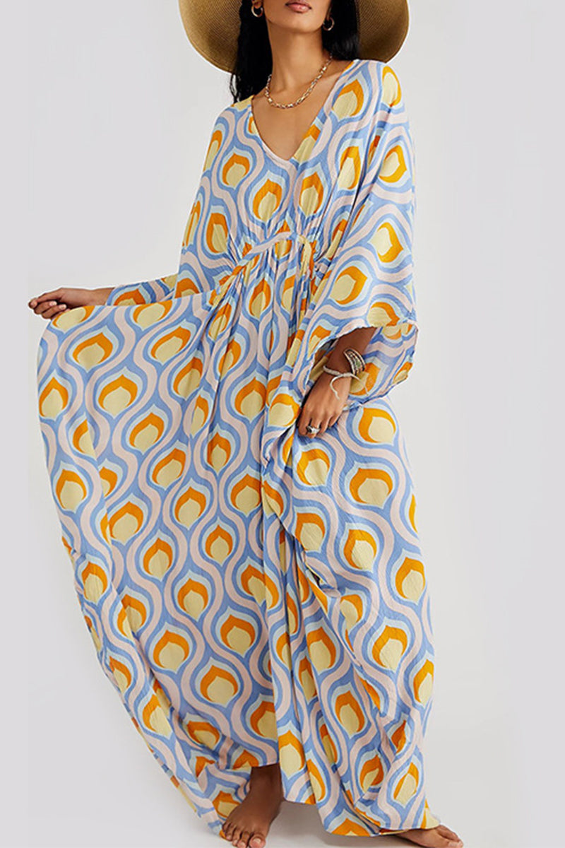 Effortlessly Elegant Garment with a Timeless Design