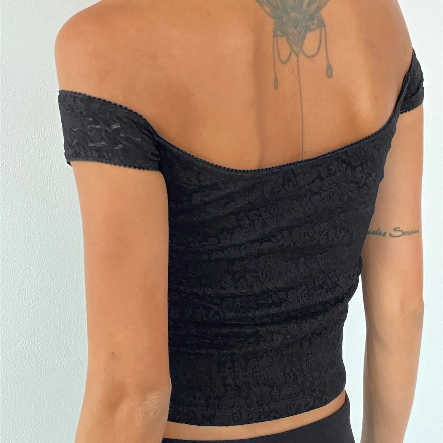 Polished Top with an Effortless Classic Look