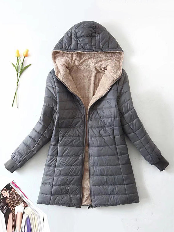 Effortlessly Elegant Coat with a Timeless Design