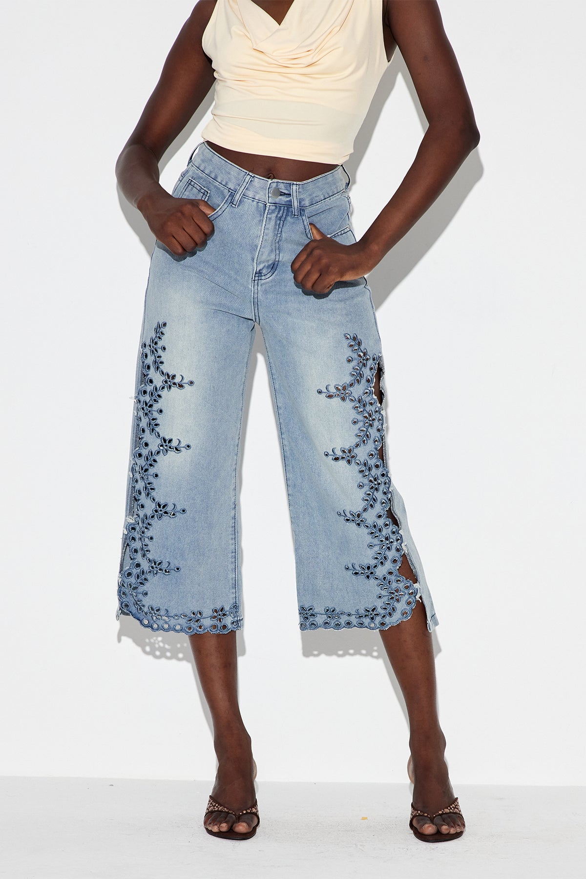 Well Tailored Garment with a Graceful Silhouette
