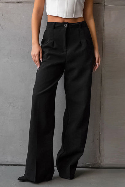 Effortlessly Elegant Garment with a Timeless Design