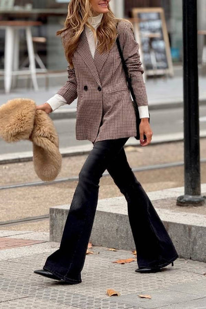 Elegantly Styled Jacket for Everyday Wear