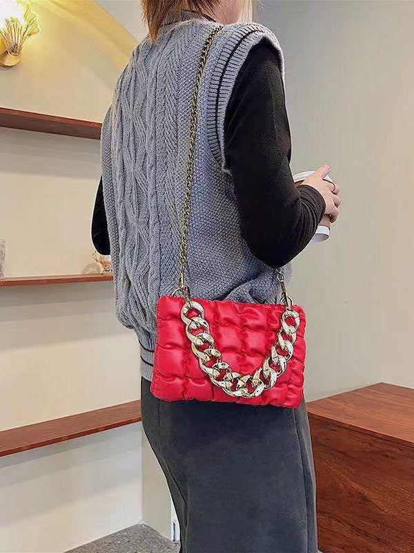 Effortlessly Elegant Bag with a Timeless Design