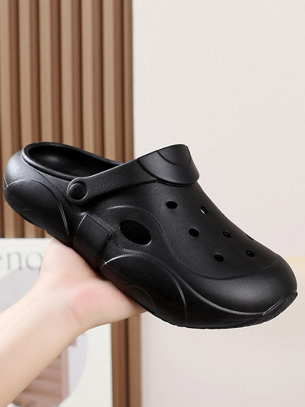 Beautifully Finished Sandals in a Timeless Design