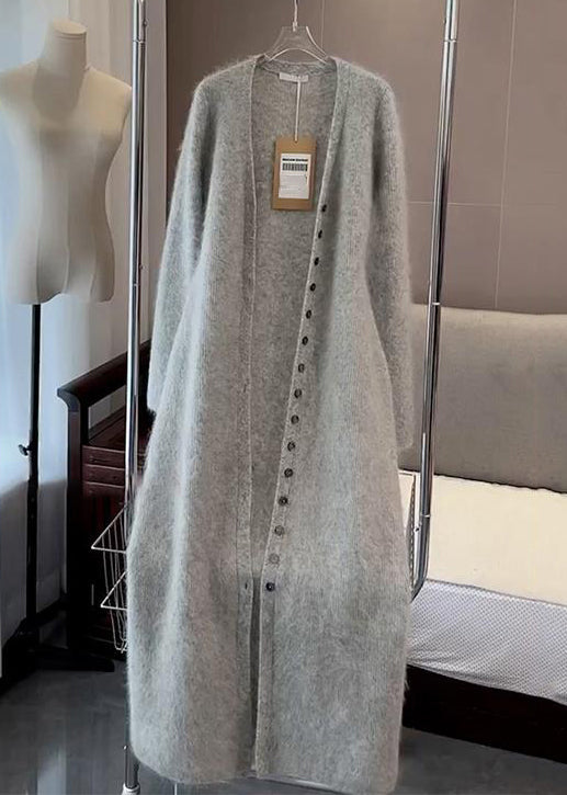 Effortlessly Elegant Cardigan with a Timeless Design