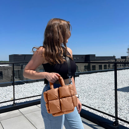 Polished Bag with an Effortless Classic Look