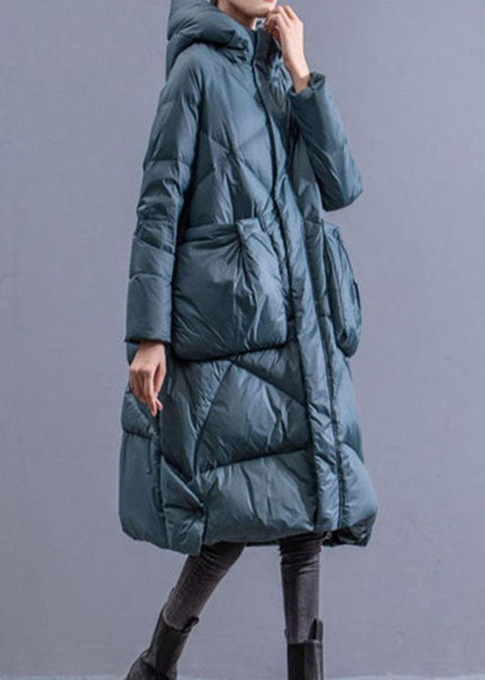 Beautifully Finished Coat in a Timeless Design