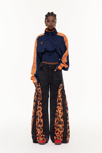 Sophisticated Garment with a Clean Classic Look