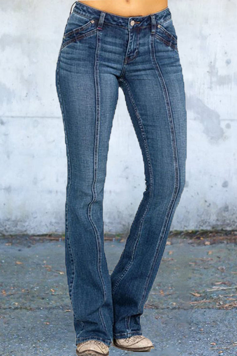 Sophisticated Garment with a Clean Classic Look