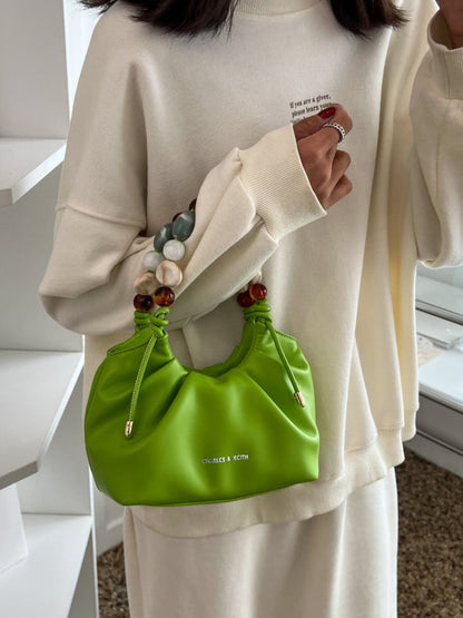 Gracefully Styled Bag for Any Occasion