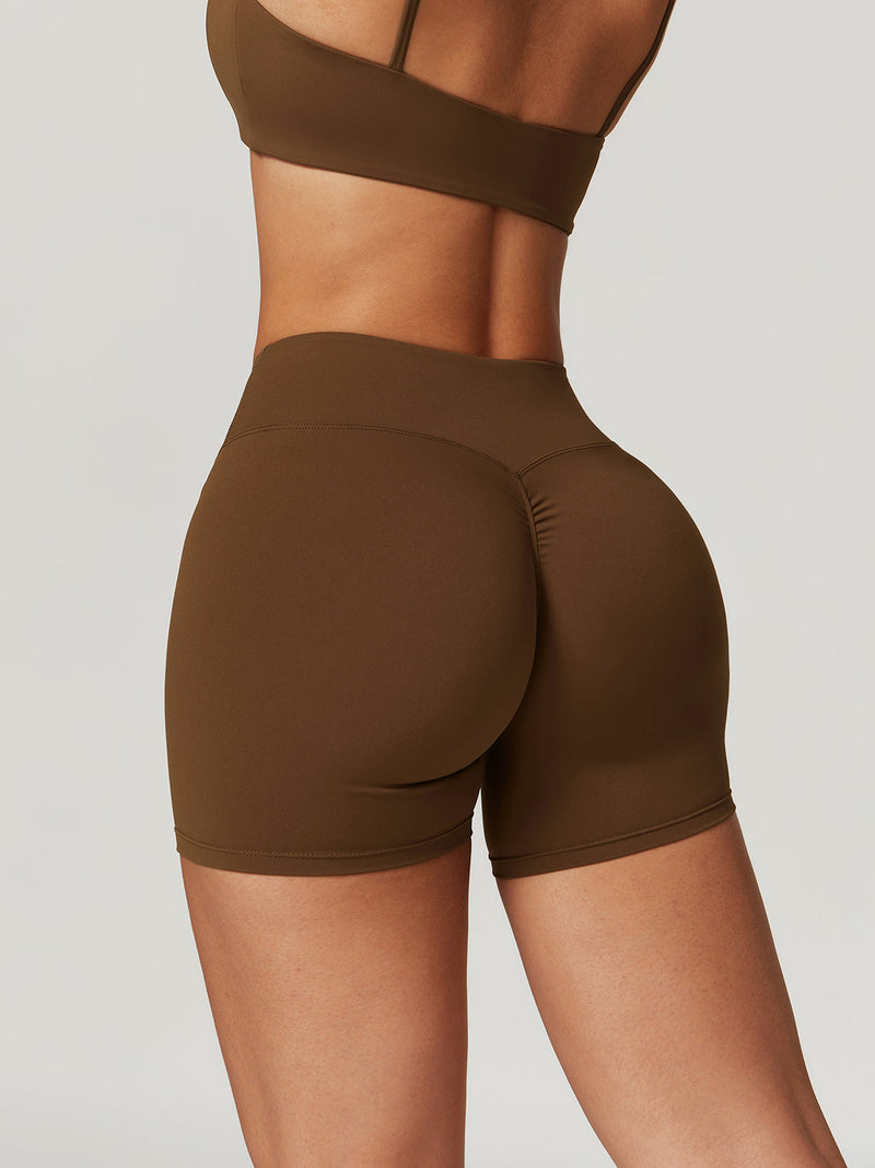 Effortlessly Elegant Garment with a Timeless Design