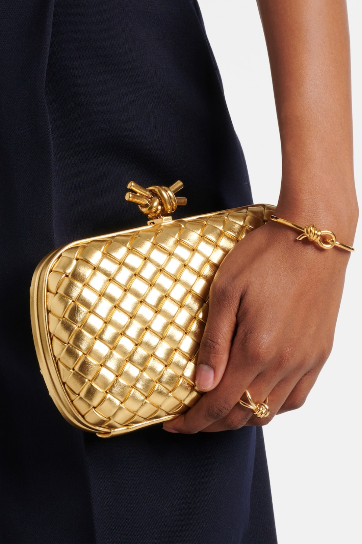 Beautifully Finished Garment in a Timeless Design