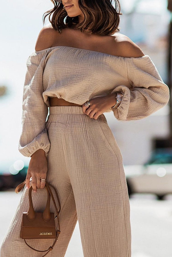 Elegantly Styled Pants for Everyday Wear
