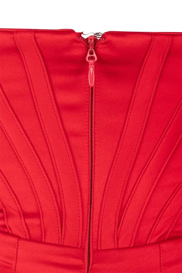 Polished Garment with an Effortless Classic Look
