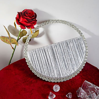 Gracefully Styled Garment for Any Occasion