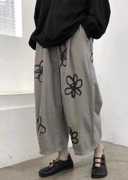 Classic Vintage Pants with a Flattering Fit