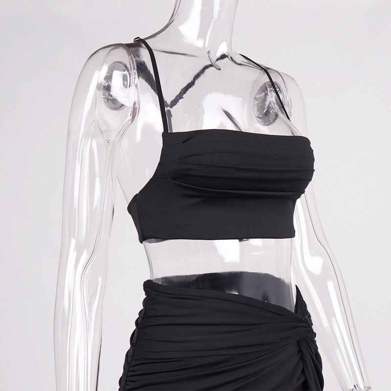 Well Tailored Top with a Graceful Silhouette