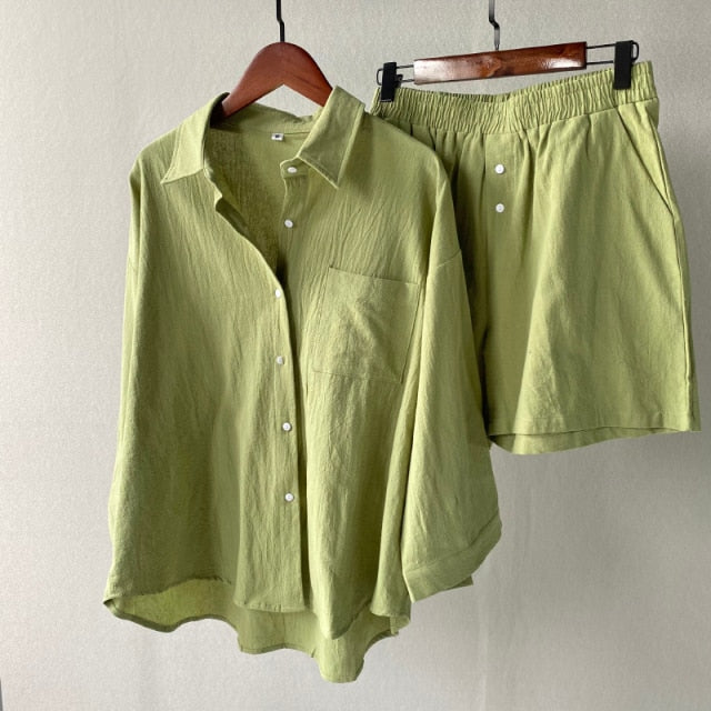 A Vintage Style Shirt with Delicate Timeless Details