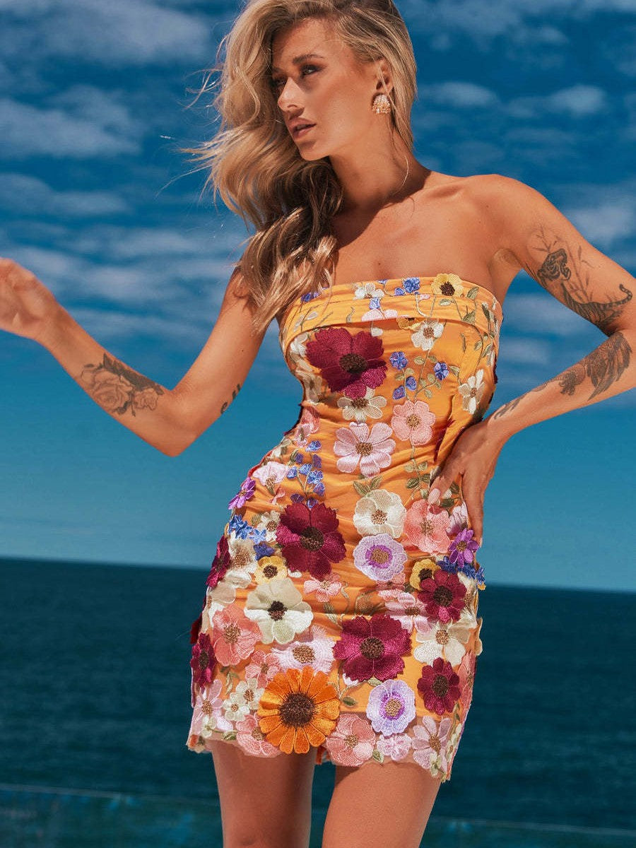 Gracefully Styled Dress for Any Occasion
