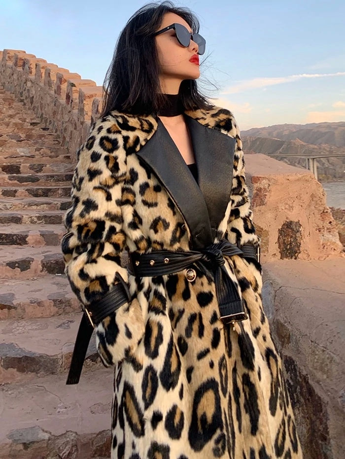 Beautifully Crafted Coat in a Classic Style