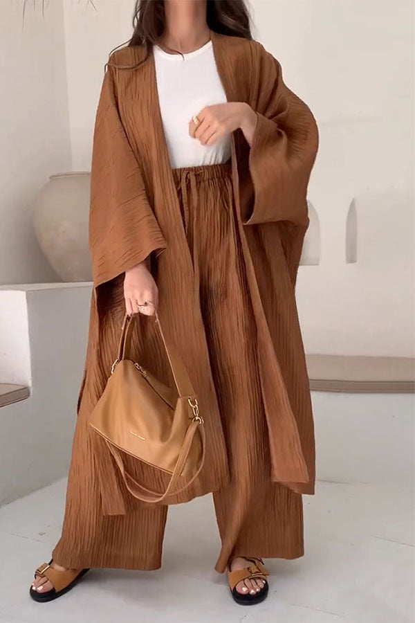Effortlessly Elegant Cardigan with a Timeless Design