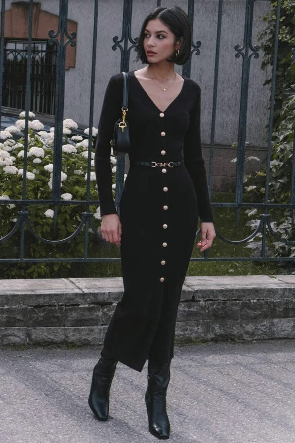 Beautifully Finished Sweater in a Timeless Design