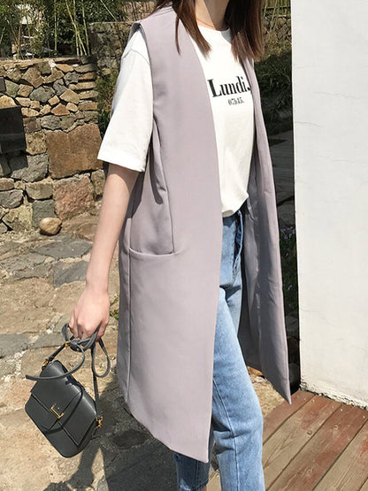 Effortlessly Elegant Garment with a Timeless Design
