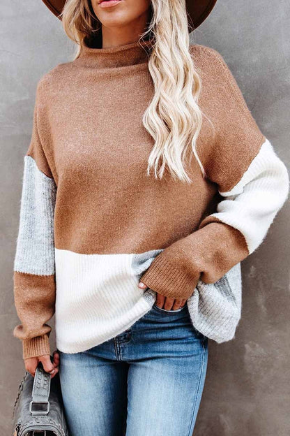 Effortlessly Elegant Sweater with a Timeless Design