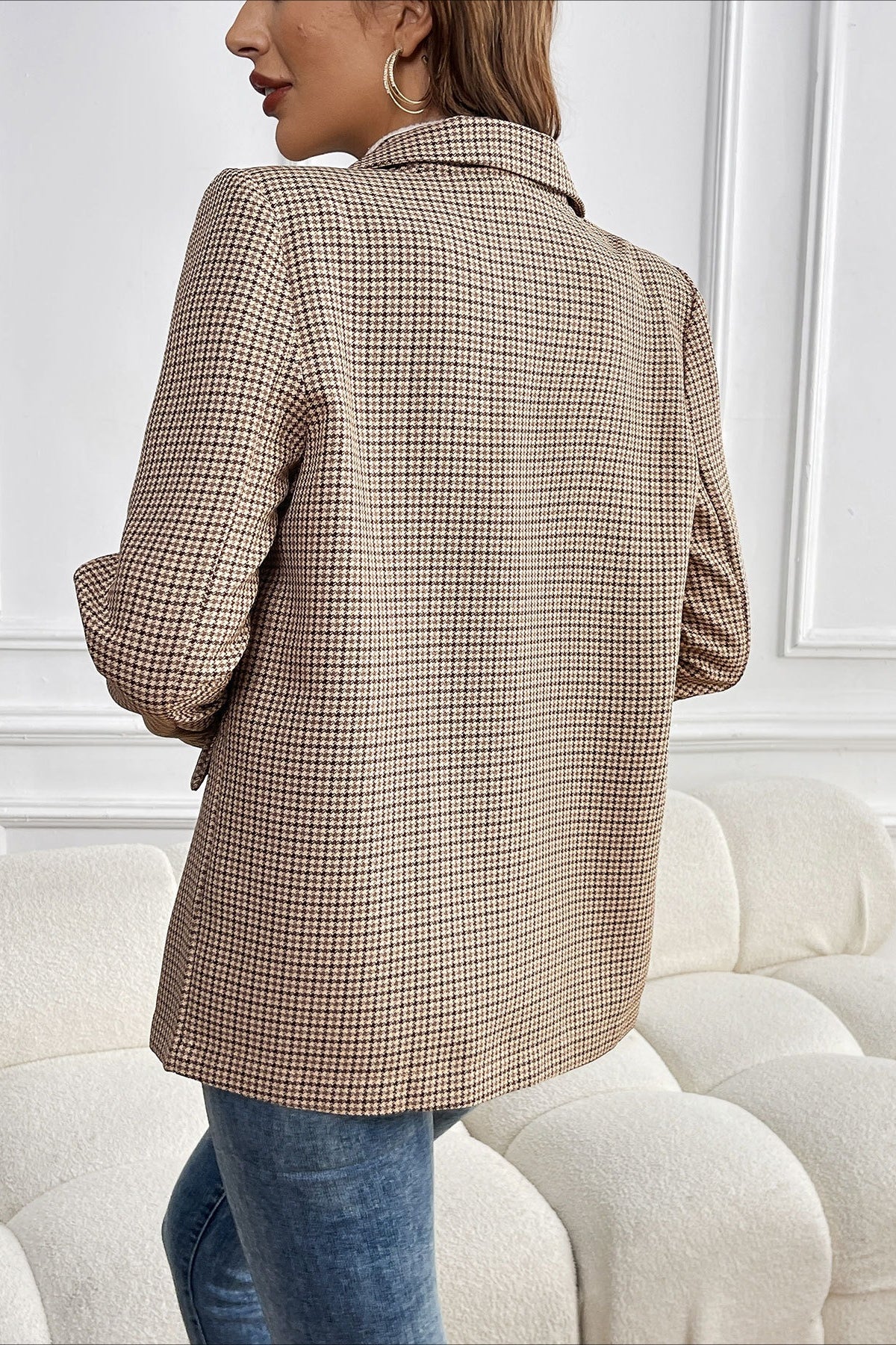 Beautifully Finished Garment in a Timeless Design
