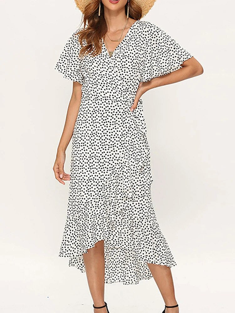 Beautifully Crafted Dress in a Classic Style
