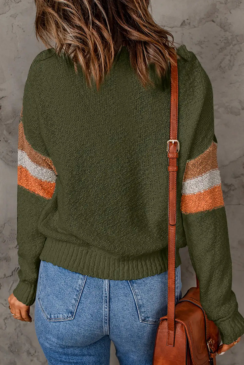 Classic Vintage Sweater with a Flattering Fit