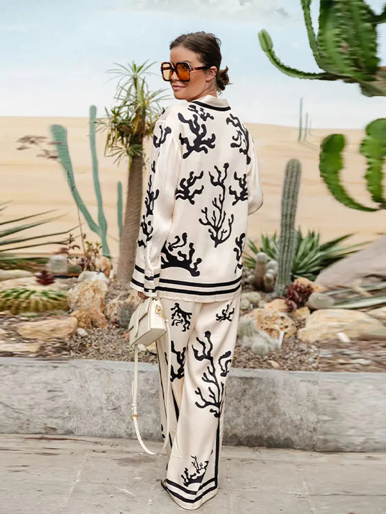 Polished Pants with an Effortless Classic Look