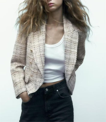 Gracefully Styled Garment for Any Occasion