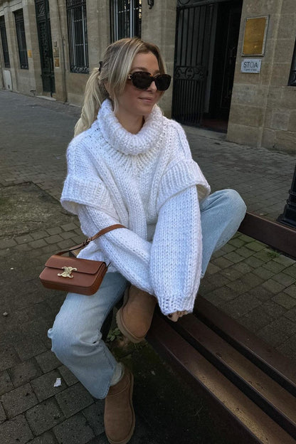 Classic Vintage Sweater with a Flattering Fit