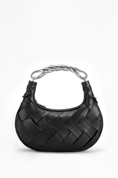 Effortlessly Elegant Bag with a Timeless Design