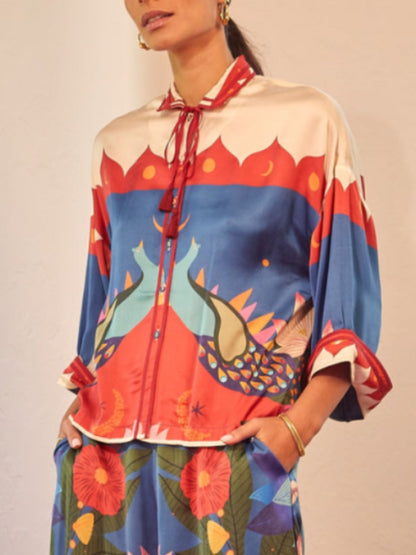 Effortlessly Elegant Top with a Timeless Design