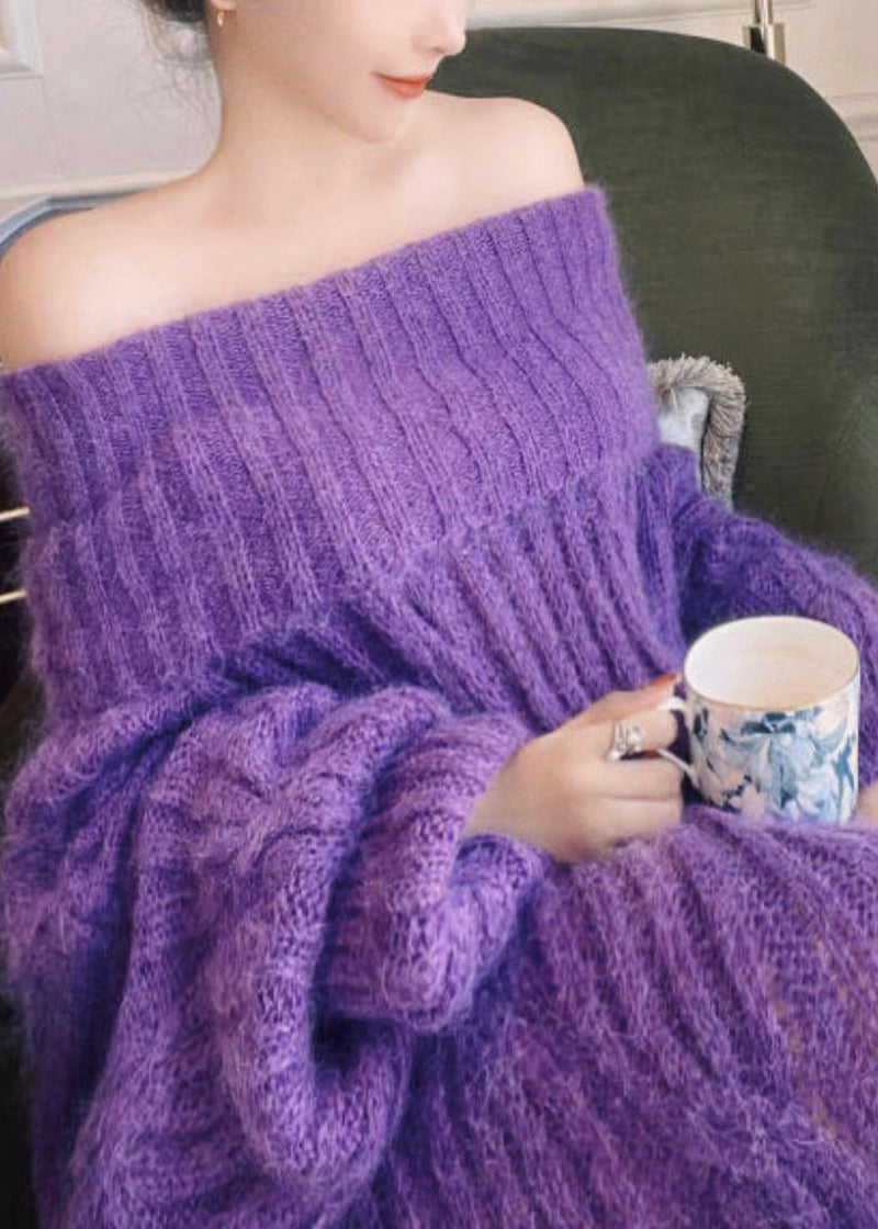 Classic Vintage Sweater with a Flattering Fit