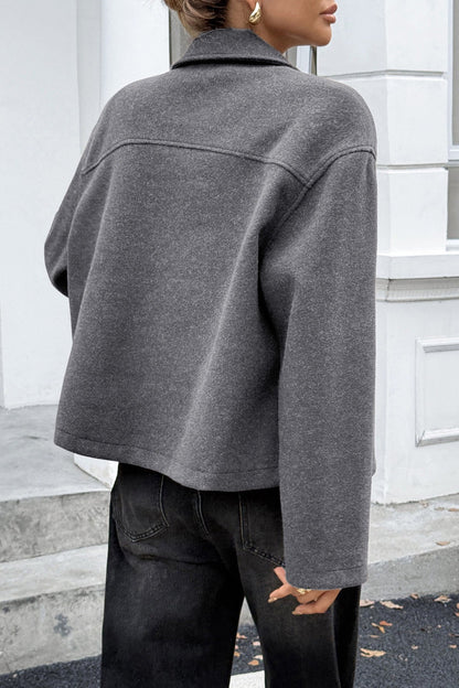 Well Tailored Jacket with a Graceful Silhouette