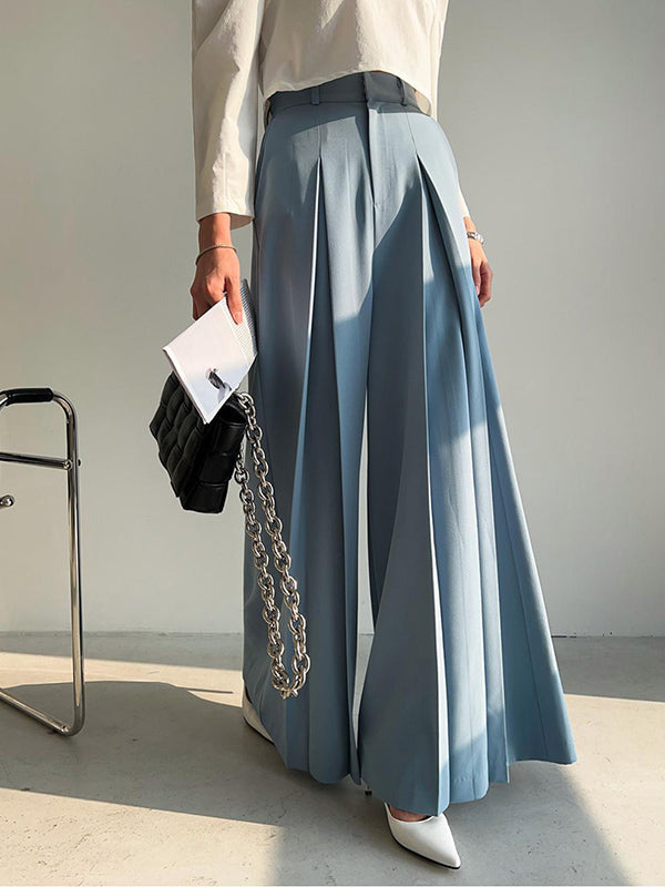 Gracefully Styled Trousers for Any Occasion