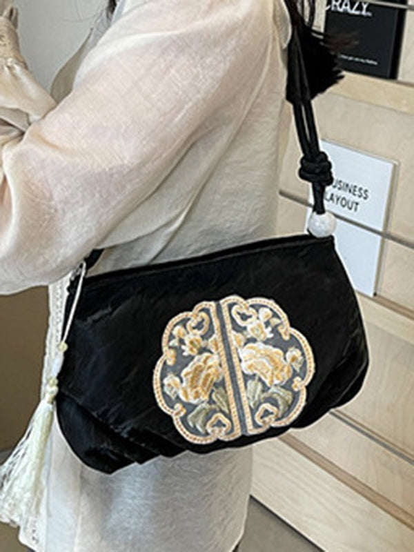 Elegantly Styled Bag for Everyday Wear