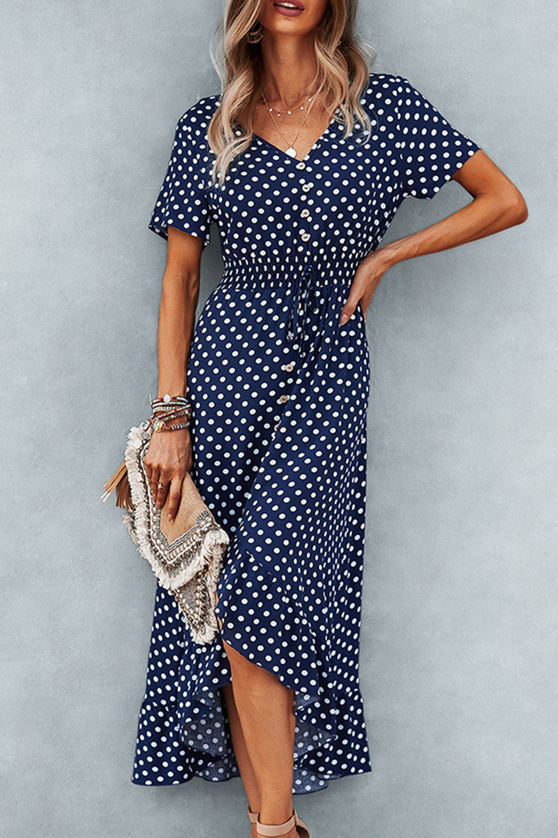 Gracefully Styled Dress for Any Occasion