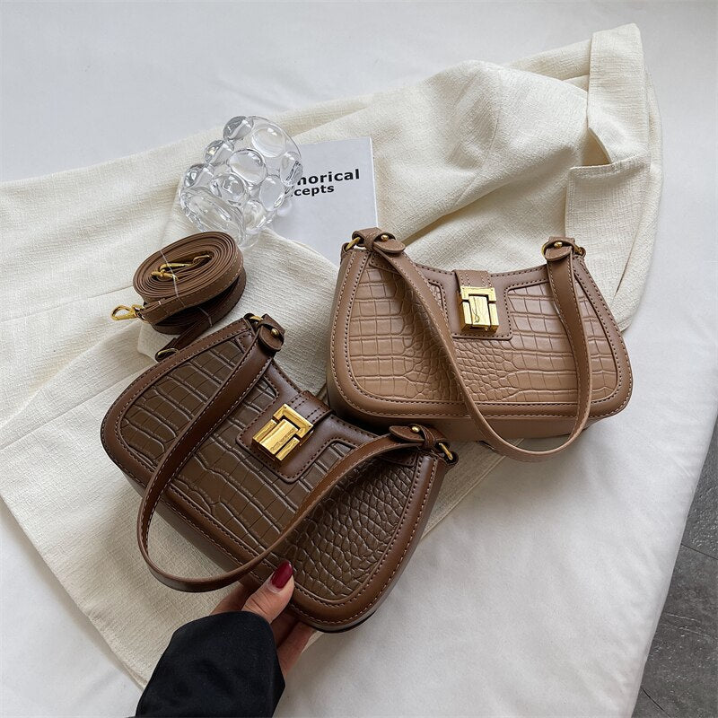 Sophisticated Bag with a Clean Classic Look